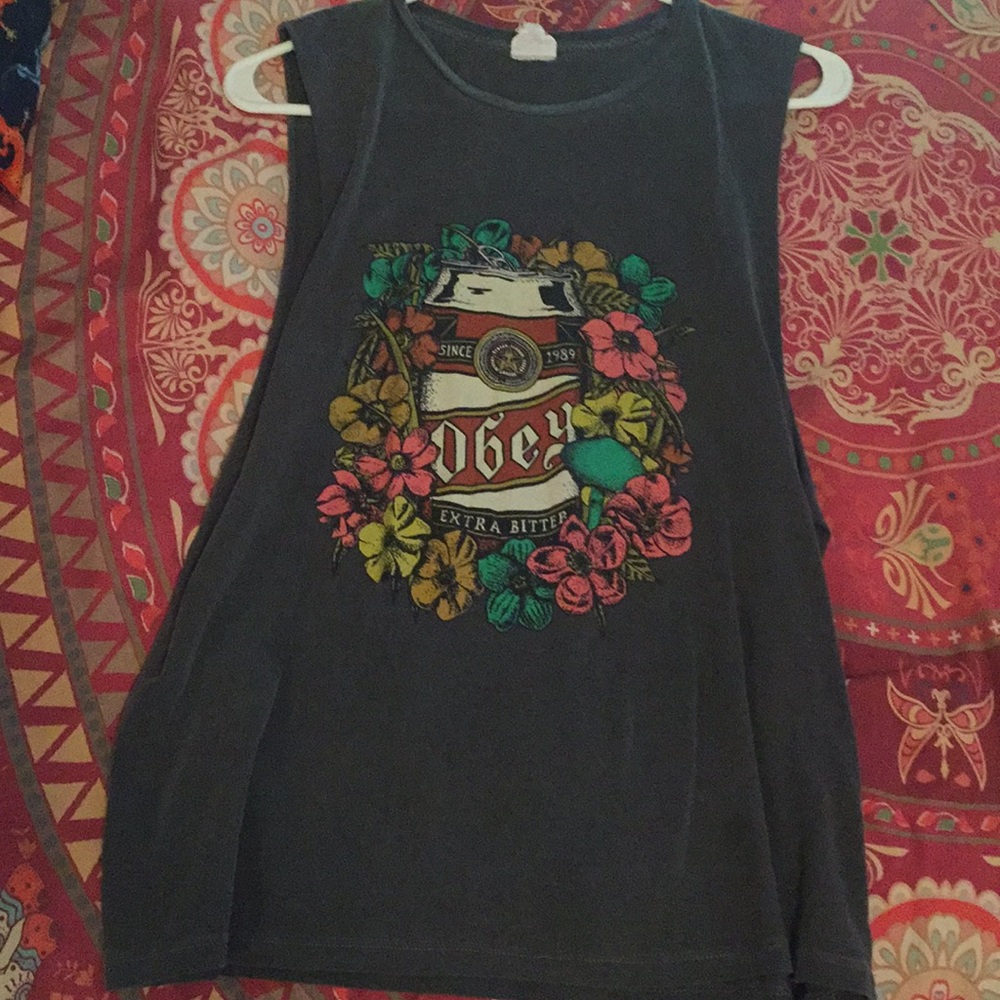 Obey Tank